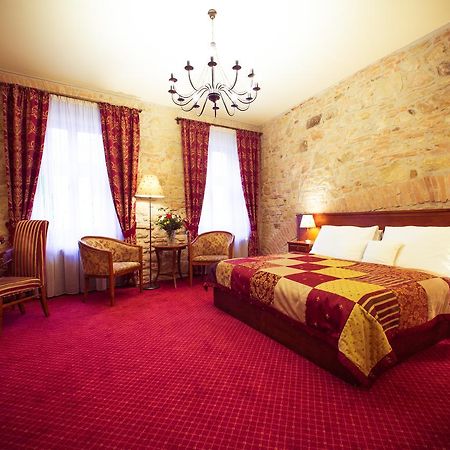 Hotel Rous Plzeň Exteriör bild