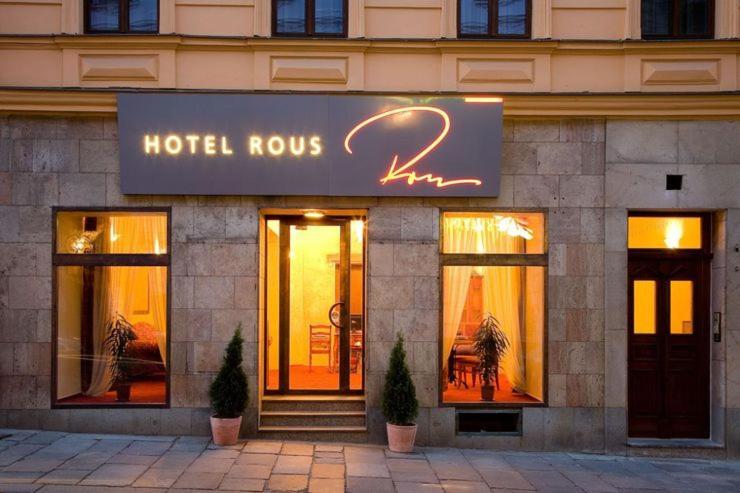 Hotel Rous Plzeň Exteriör bild