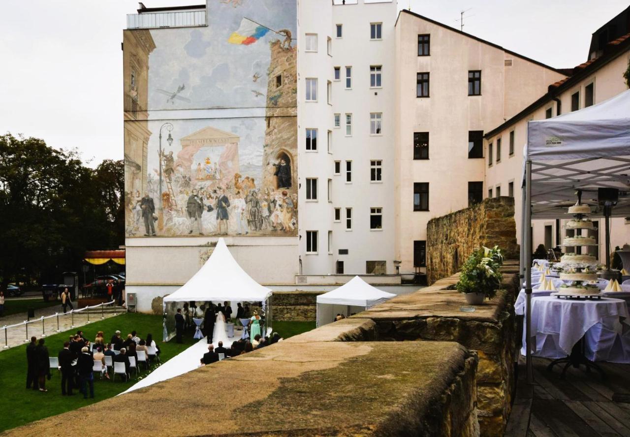 Hotel Rous Plzeň Exteriör bild